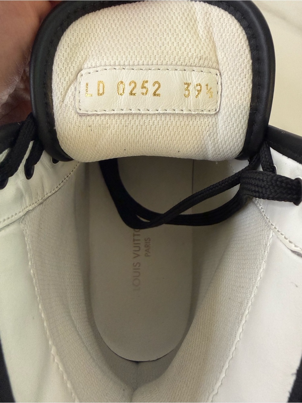 Louis Vuitton LV Squad Black Leather High Top Sneakers 39.5 - Picture 9 of 9